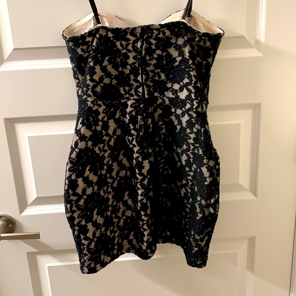 Strapless black and beige floral dress with pockets! From urban behaviour - Picture 5 of 6